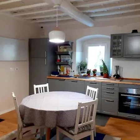 Allie's Flat 公寓 *